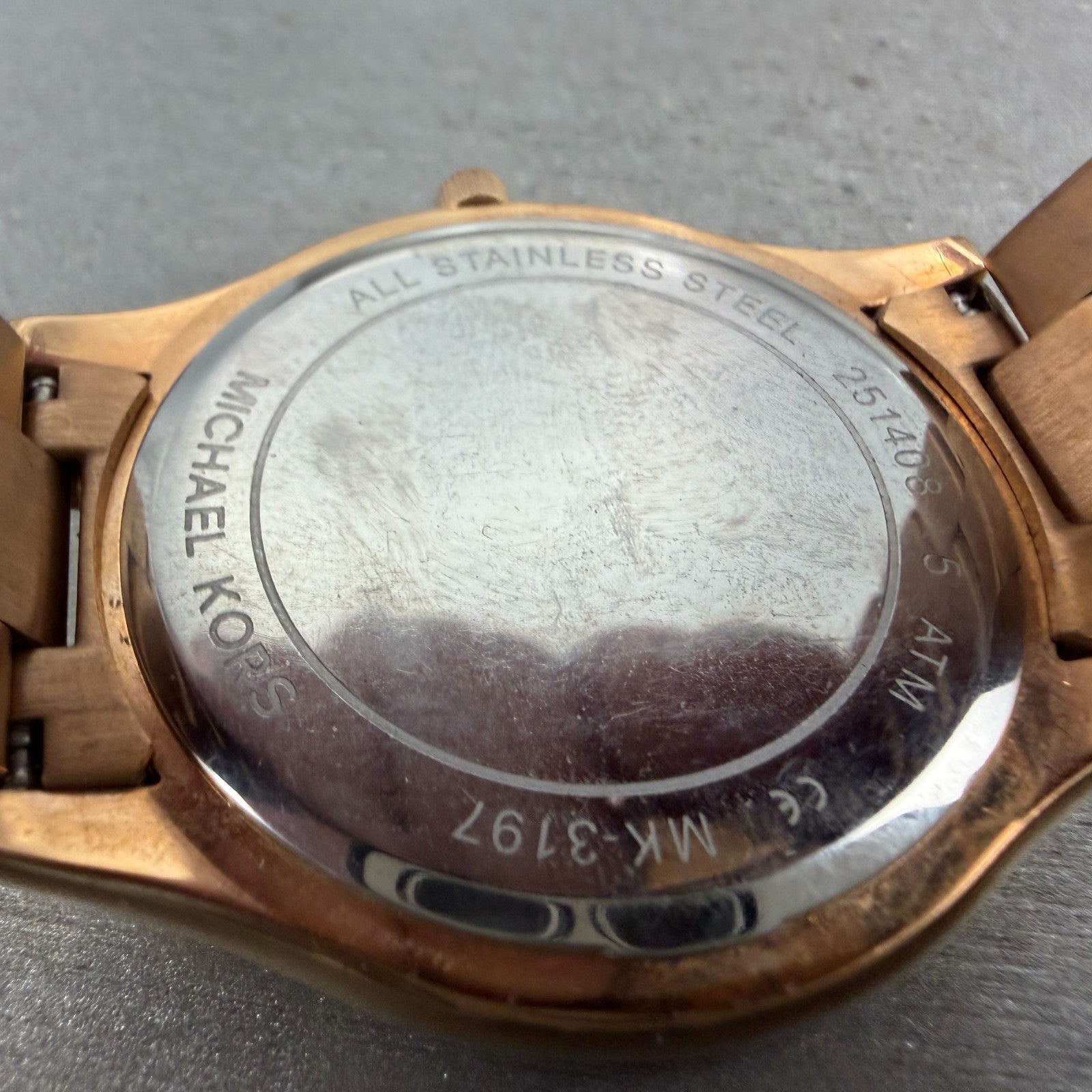 Michael Kors Runway Watch Women 42mm Pink Dial Rose Gold Tone MK-3197 New Batt9