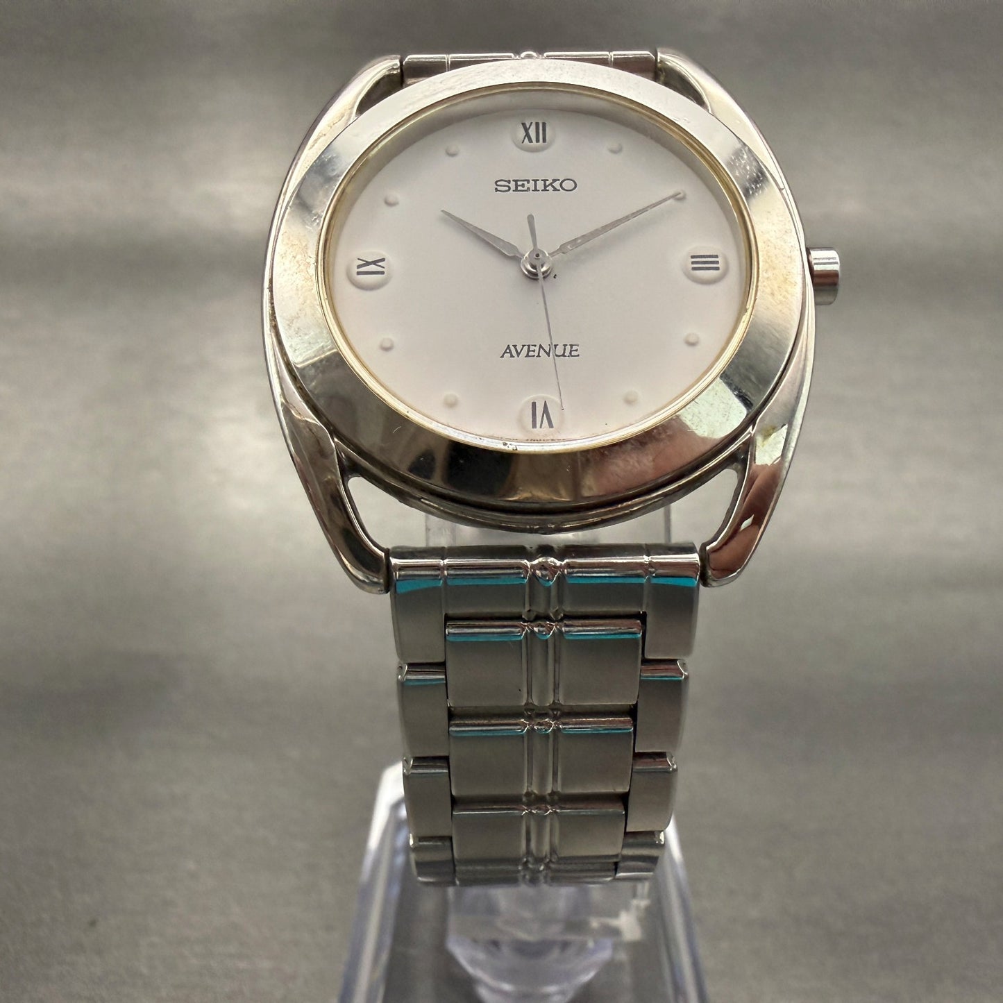 Seiko Avenue Watch Men 32mm White Dial Silver Tone Round 7N01-6680 New Battery5
