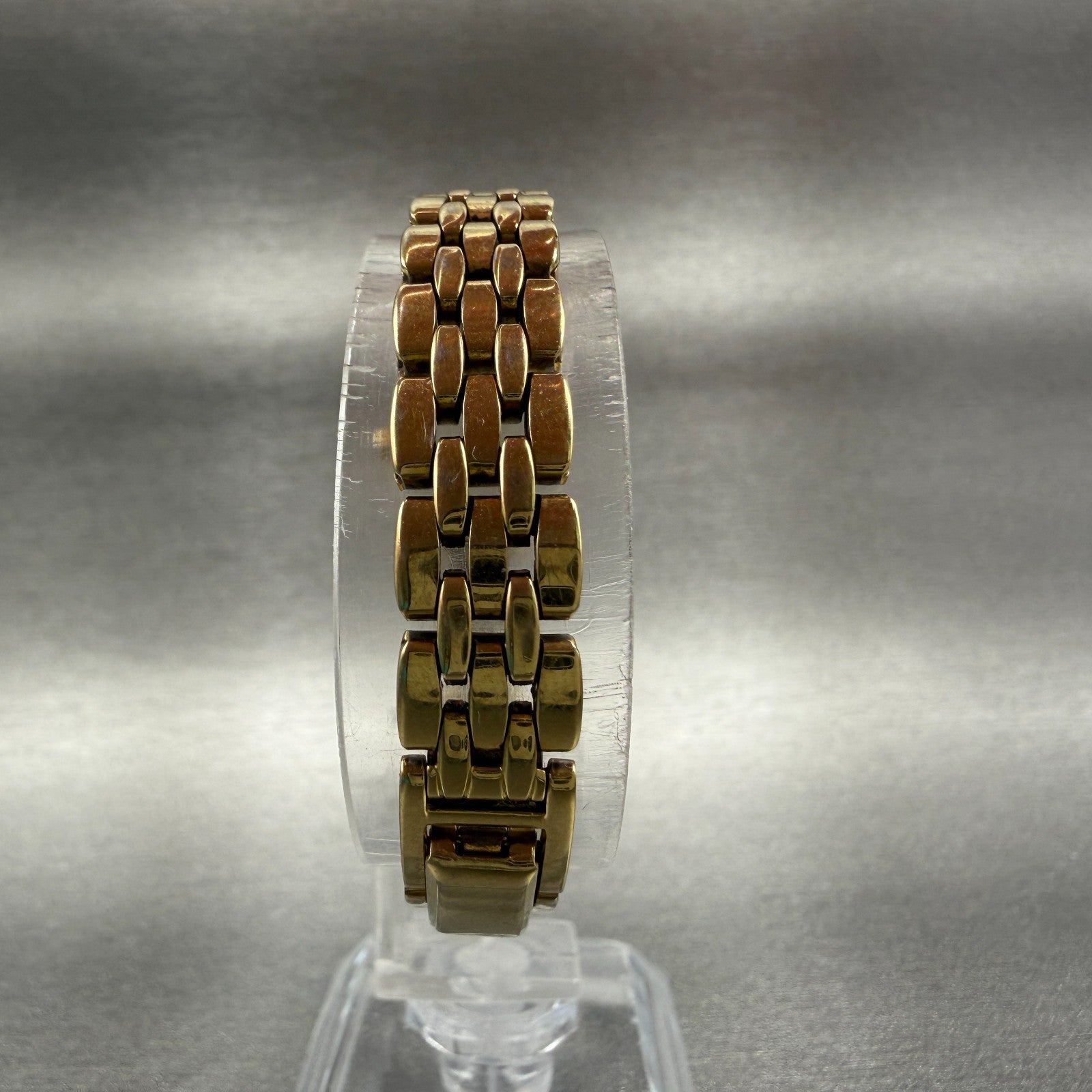 Seiko Watch Women 18mm Green Dial Gold Tone Oval V400-5779 New Battery Vintage7