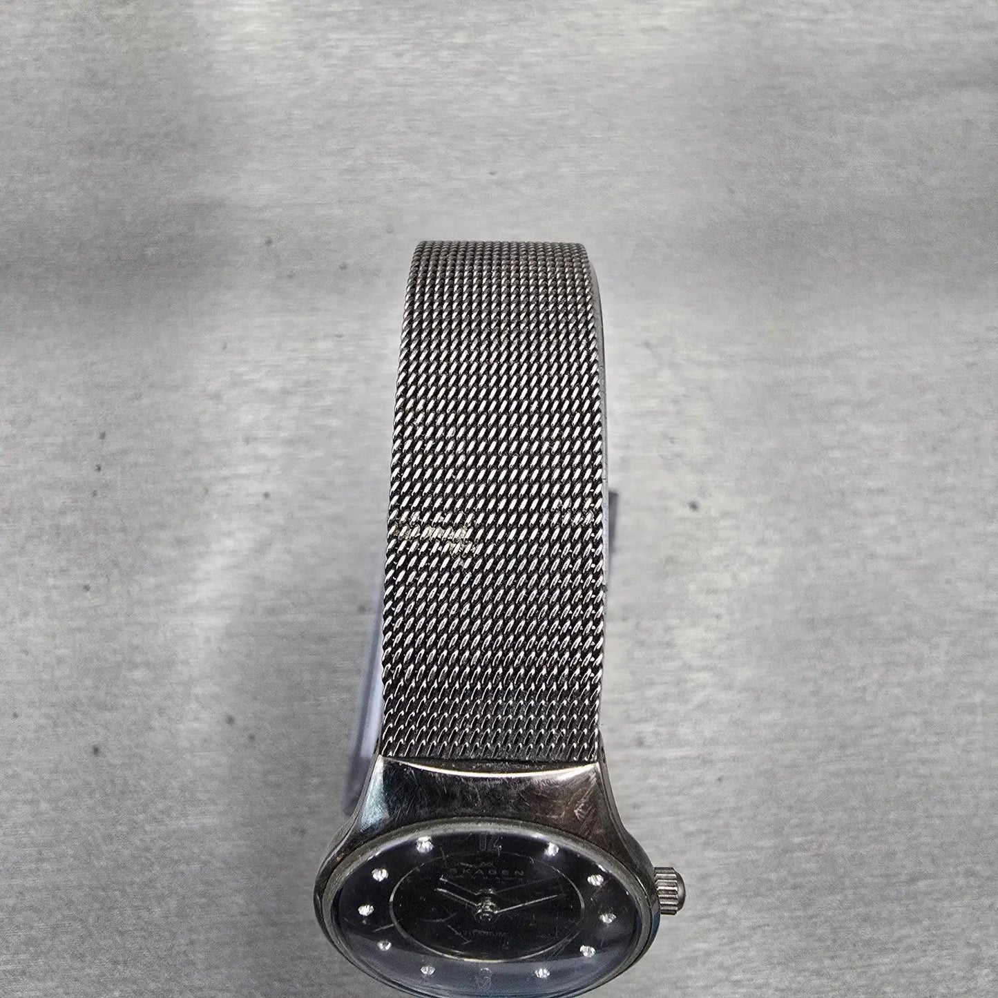 Skagen Slimline Watch Women 24mm Black Dial Titanium Round 233XSTTM New Battery4