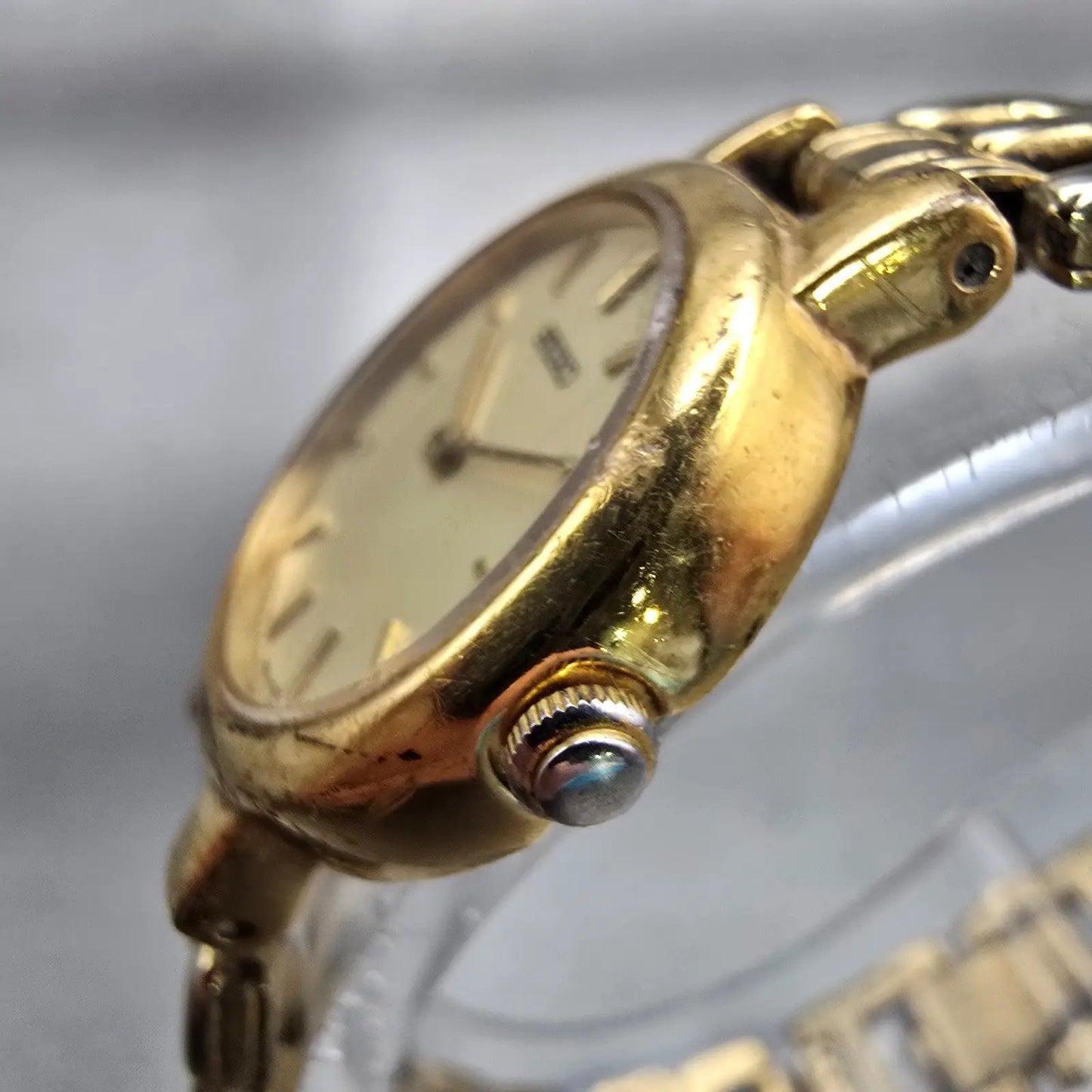 Seiko Watch Women 21mm Champagne Dial Gold Tone Round 1N00-1E09 New Battery VTG2