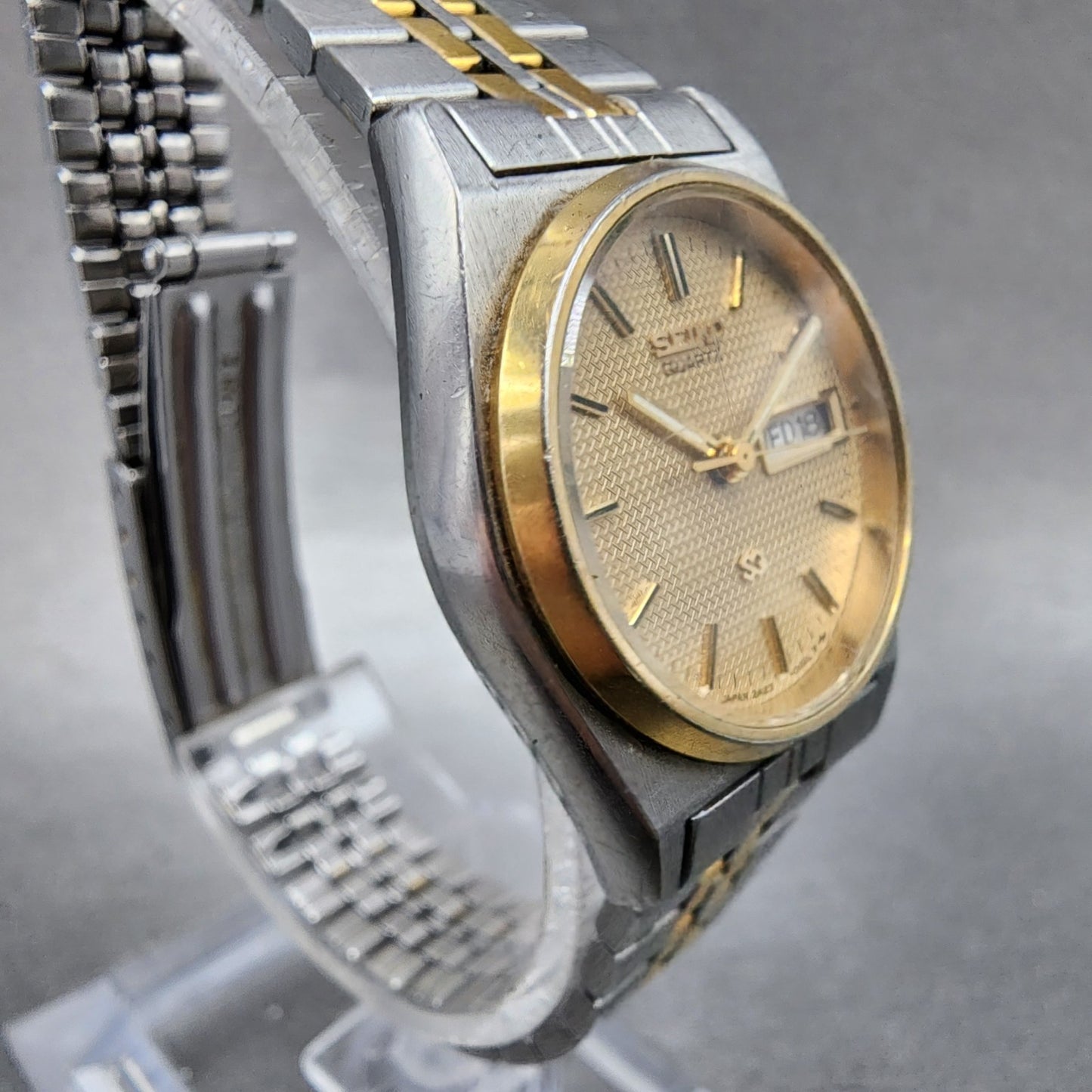 Seiko SQ Watch Women 23mm Champagne Dial Two Tone Dyadate 2a230029 New Battery3