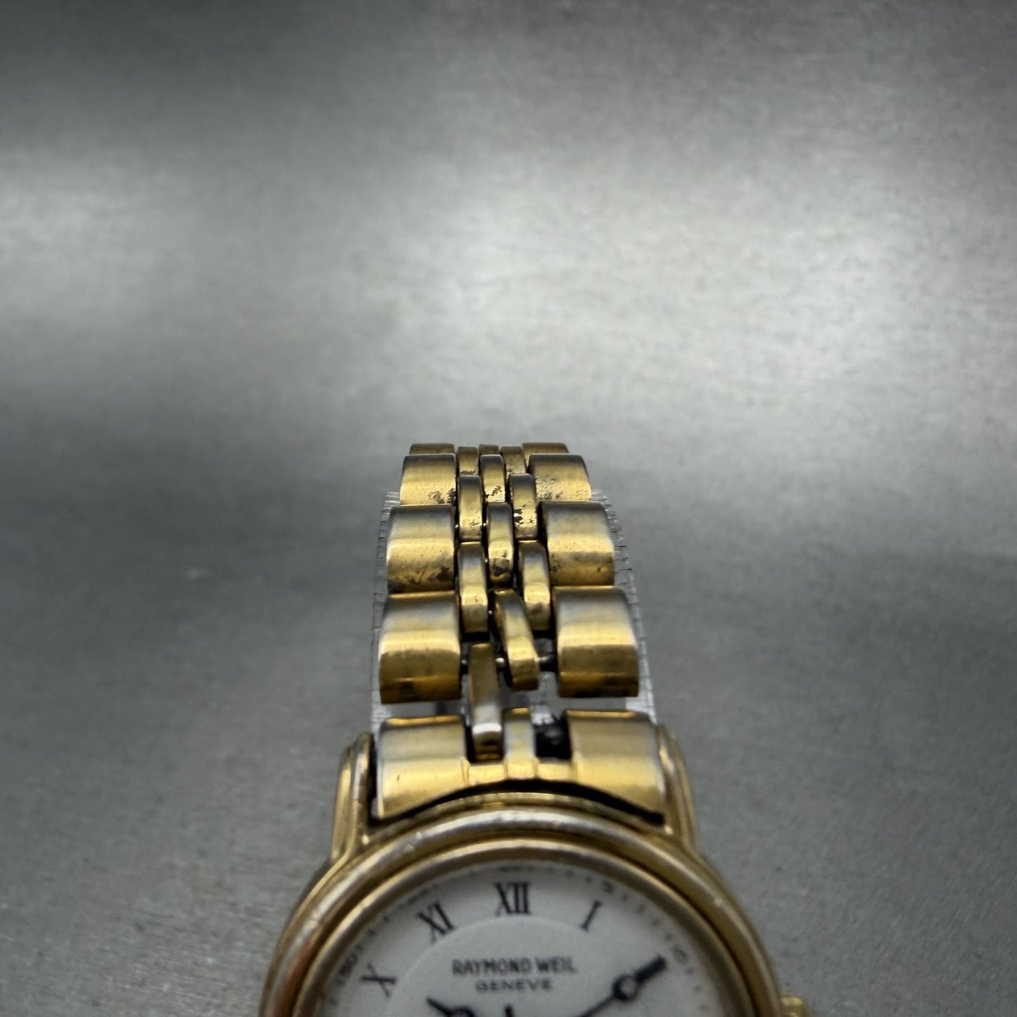 Raymond Weil Watch Women 24mm White Dial Gold Tone Date Round 5322 New Battery4