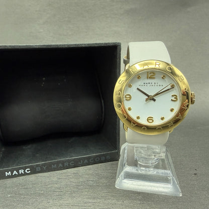 Marc Jacobs Amy Watch Women 36mm White Dial Gold Tone Round mbm1150 New Battery0
