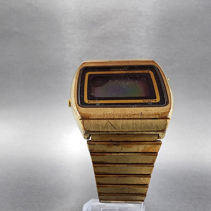 Seiko Digital Watch 34mm Gold Tone Daydate Rectangle F0395010 PARTS6