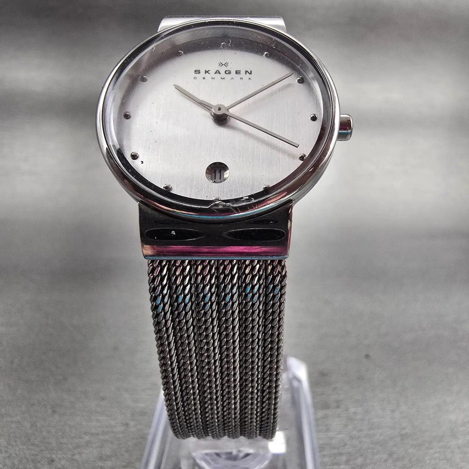 Skagen Watch Women 26mm Silver Dial Silver Tone Date Round  355SSS1 New Battery5