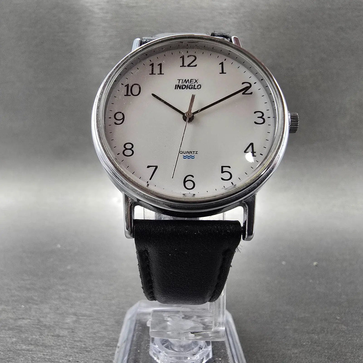Timex Indiglo Watch Men 34mm White Dial Silver Tone Round New Battery VTG5
