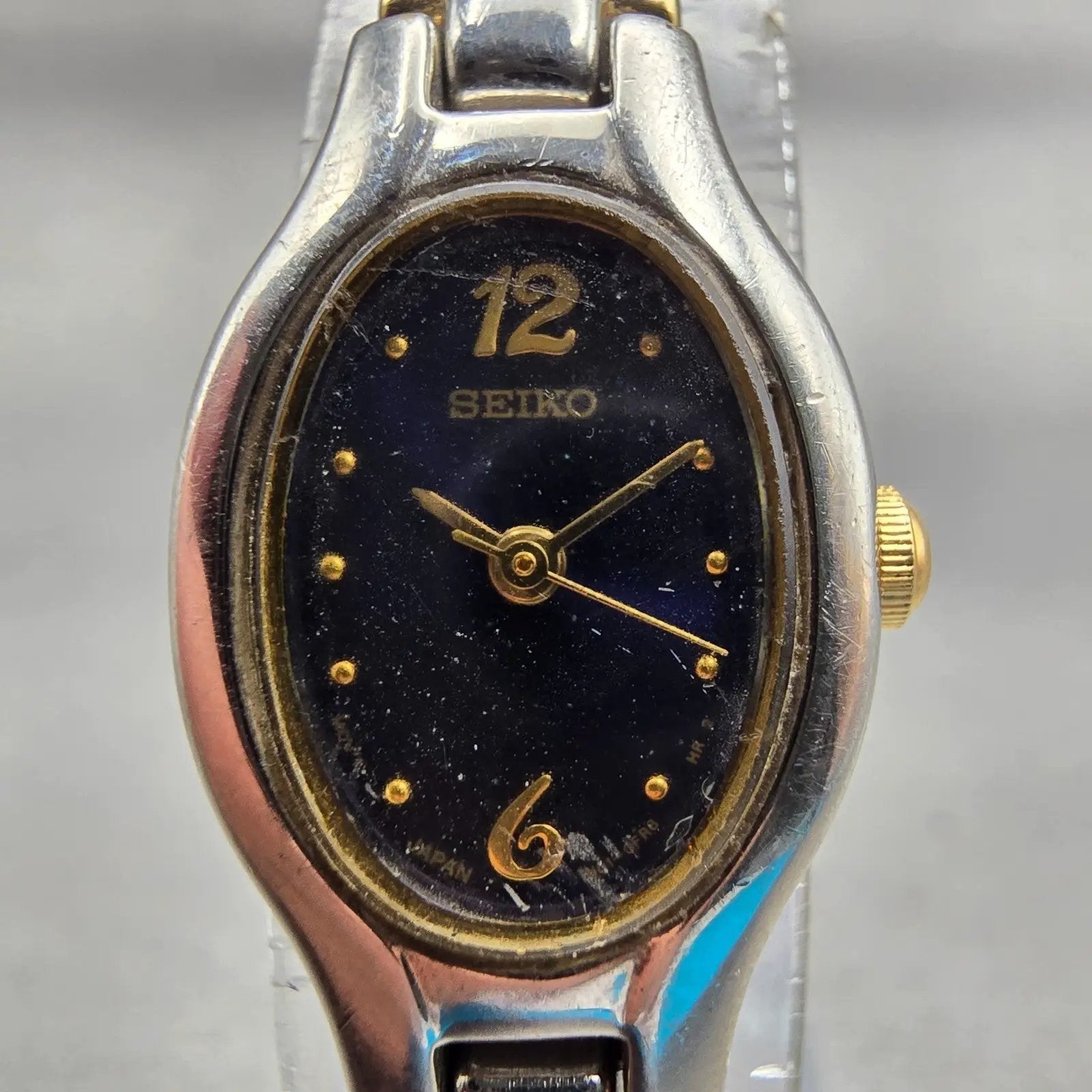 Seiko Watch Women 16mm Blue Dial Silver Tone Oval 1N01-0CT0 New Battery VintageL1