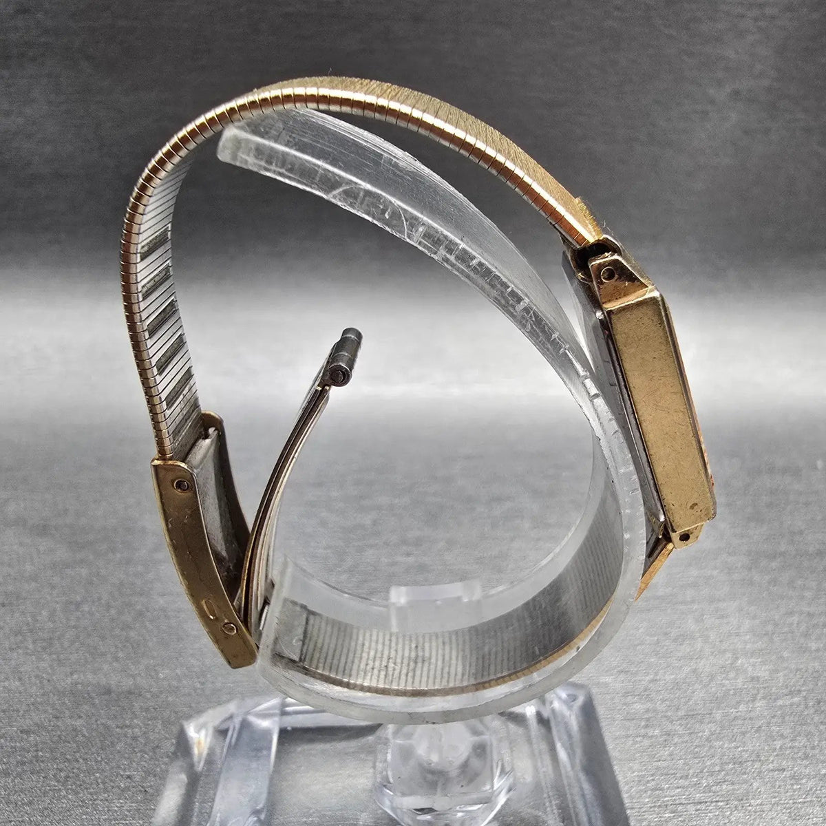 Seiko Tank Watch Women 18mm Gold Dial Gold Tone Rectangle 2C21-5190 New Battery8
