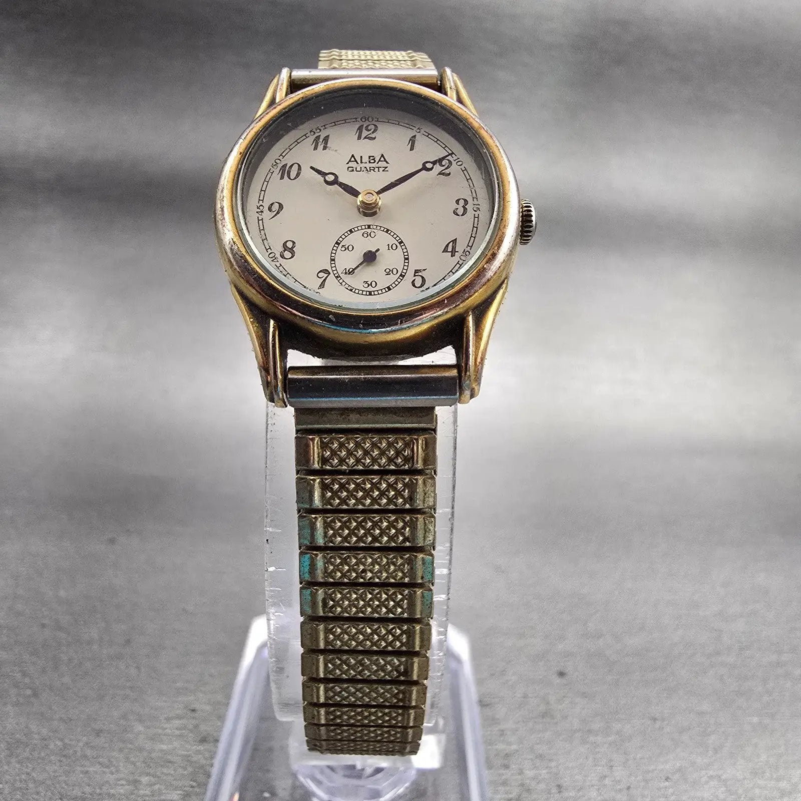Seiko Alba Watch Women 23mm Ivory Dial Gold Tone Round V802-0020 New Battery VTG5