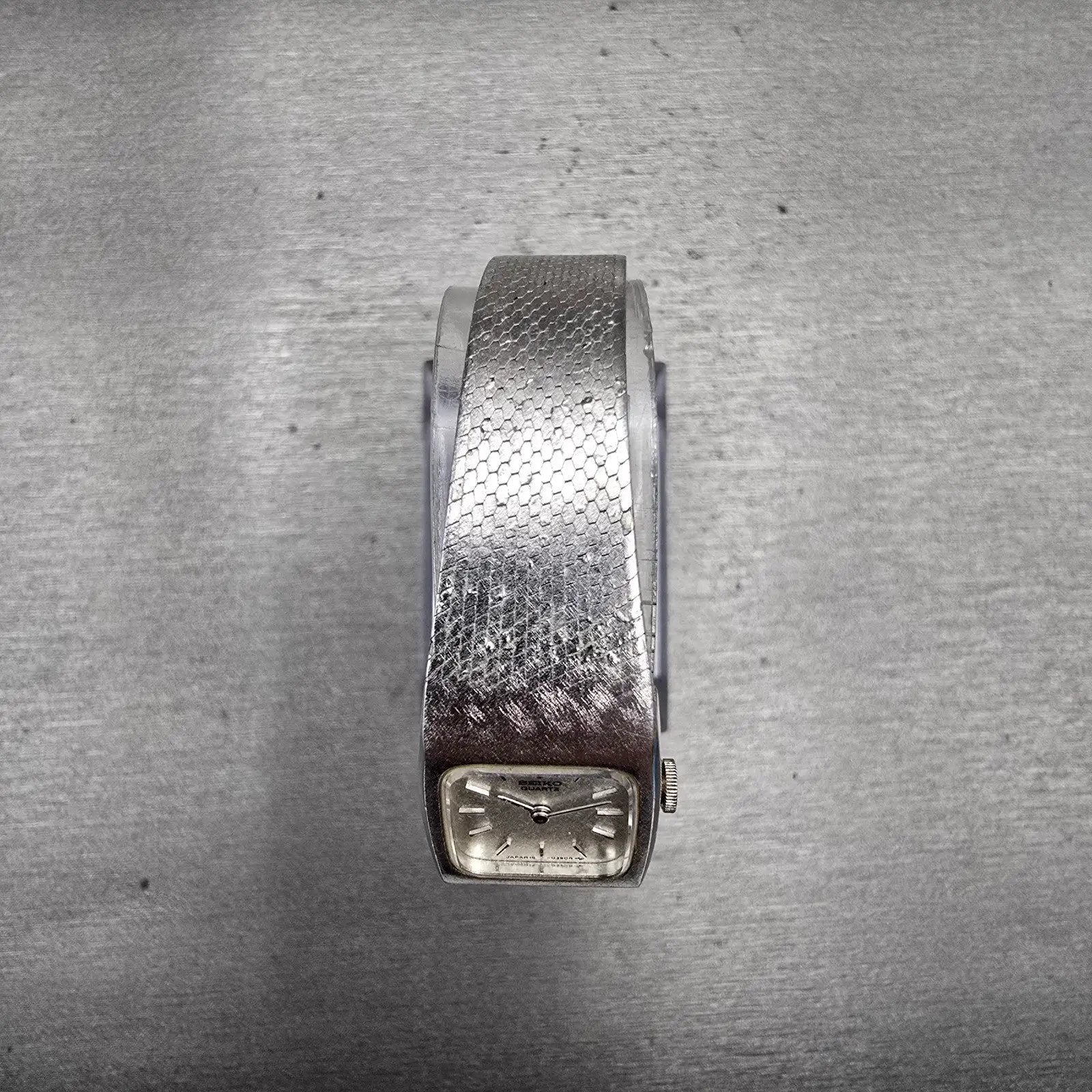 Seiko Watch Women 16mm Silver Dial Silver Tone Rectangle 16-3269 New Battery VTG4