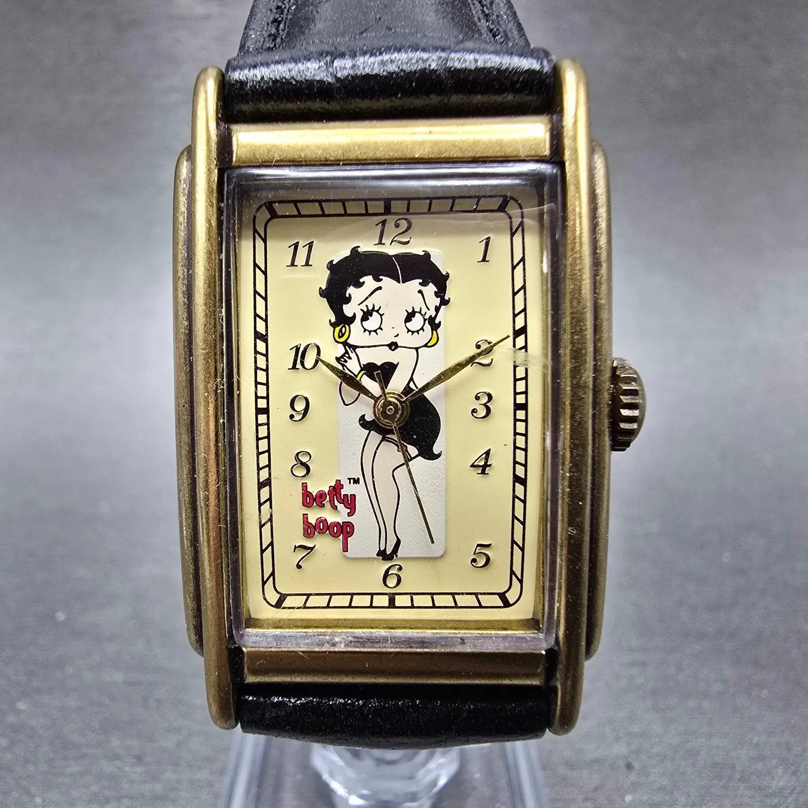 Fossil Betty Boop Watch Unisex 25mm Cream Dial Gold Tone Rectangle New Battery1