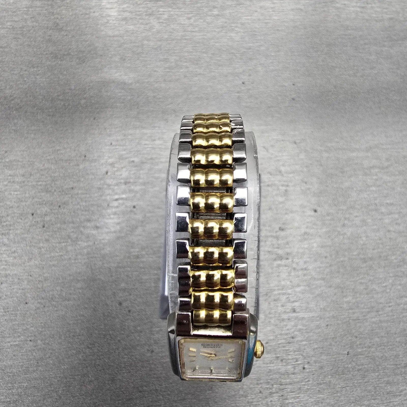Seiko Tank Watch Women 15mm Silver Dial Two Tone Rectangle 1N00-5A99 New Battery4