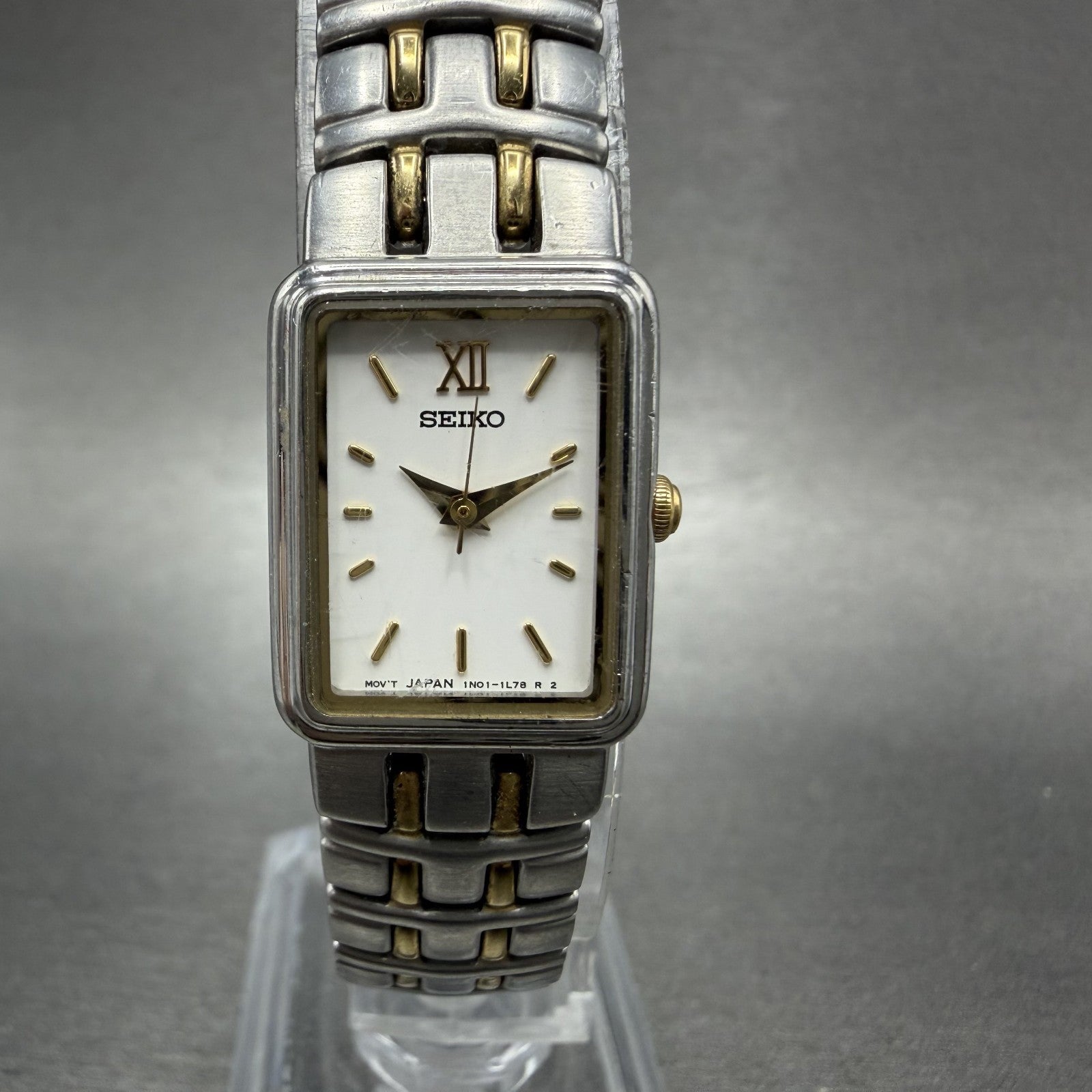 Seiko Tank Watch Women 16mm White Dial Two Tone Rectangle 1N015D60 New Battery0