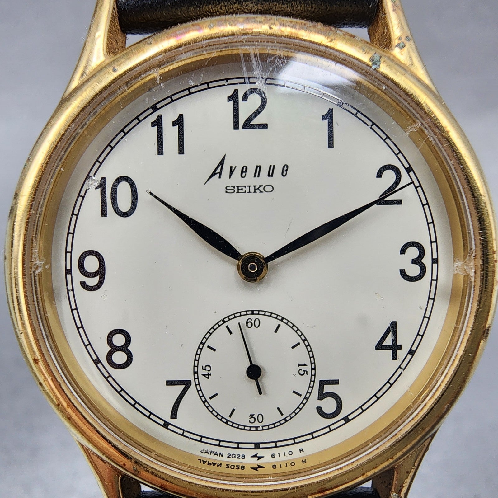 Seiko Avenue Watch Men 31mm White Dial Gold Tone Round 2g286090 New Battery1