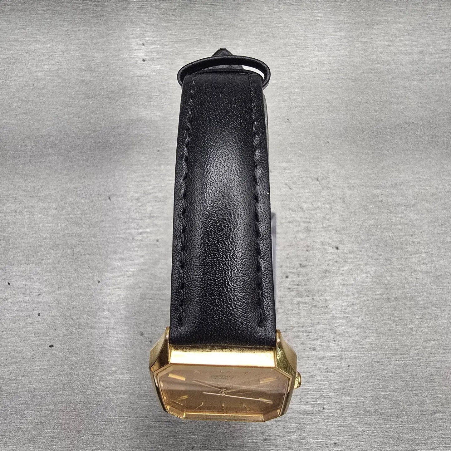 Seiko Tank Watch Men 28mm Gold Dial Gold Tone Date Rectangle 6532-5079 New Batt4