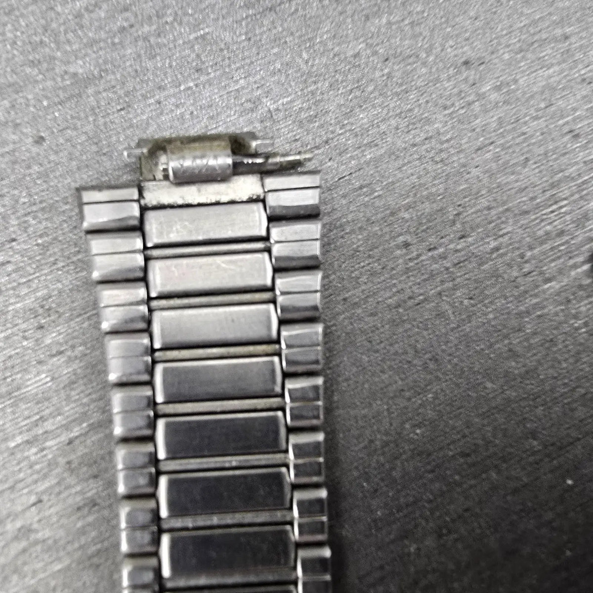 Seiko Bracelet 10mm Stainless Steel Gold Tone Vintage Japan Z42114