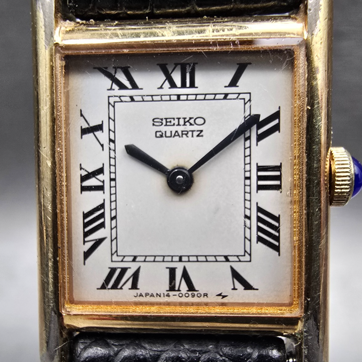 Seiko Tank Watch Women 17mm White Dial Gold Tone Rectangle 1400-5039 New Battery1