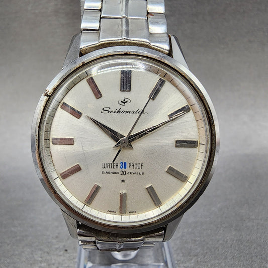Seiko Seikomatic Watch Men 36mm Silver Dial Silver Tone J13044 Runs READ!!!