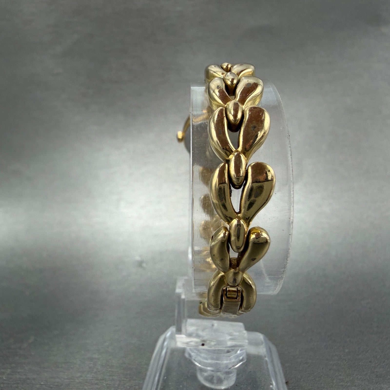 Seiko Lucent Watch Women 20mm Champagne Dial Gold Tone Round 4N21-0480 New Batt7