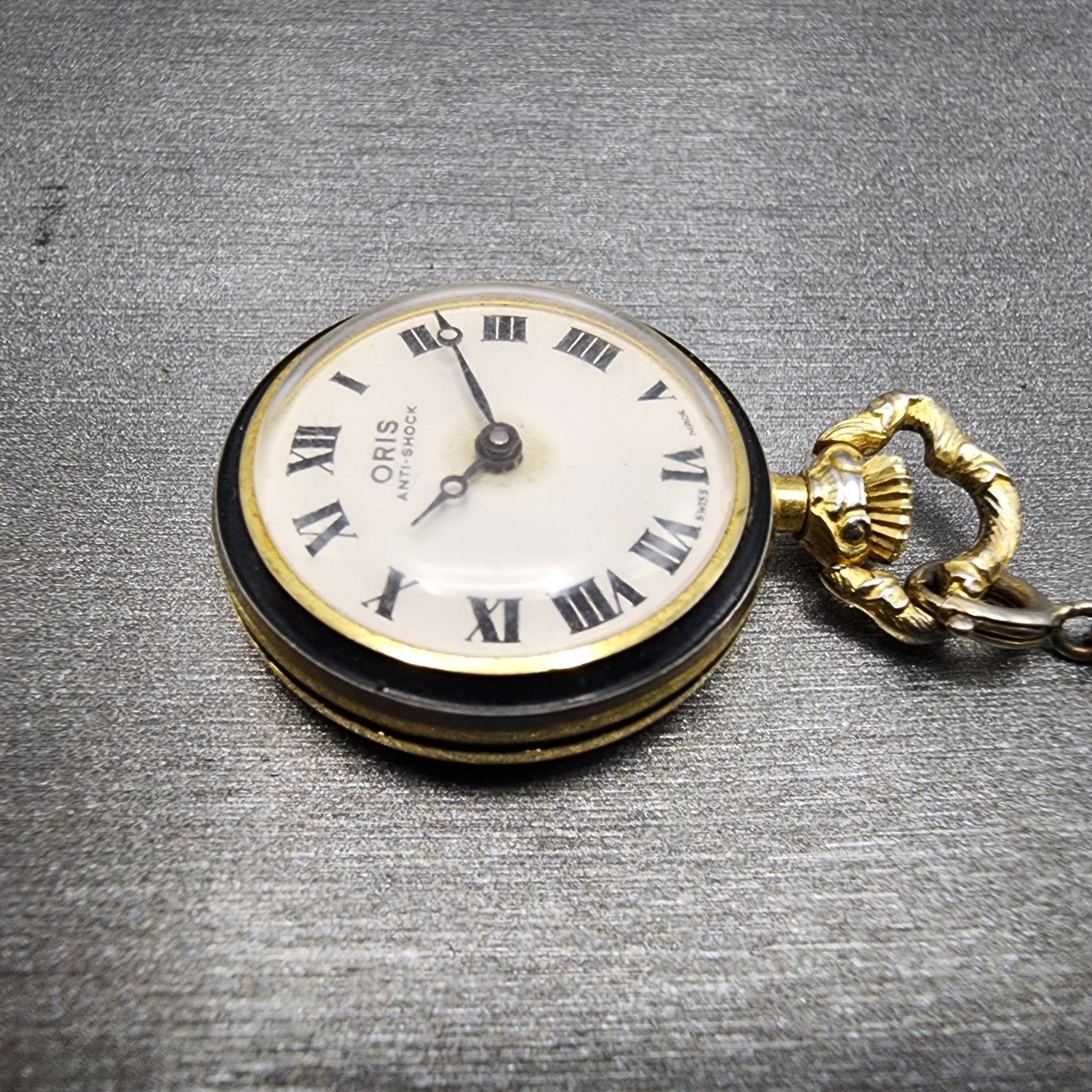 Oris Pocket Watch Women 24mm White Dial Gold Tone Manal Wind Runs Vintage3