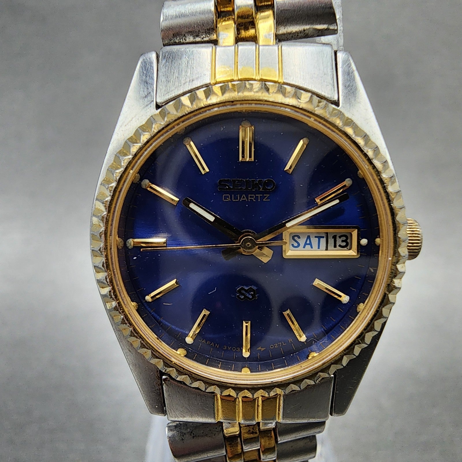Seiko SQ Watch Women 24mm Blue Dial Two Tone Daydate Round New Battery KJ781