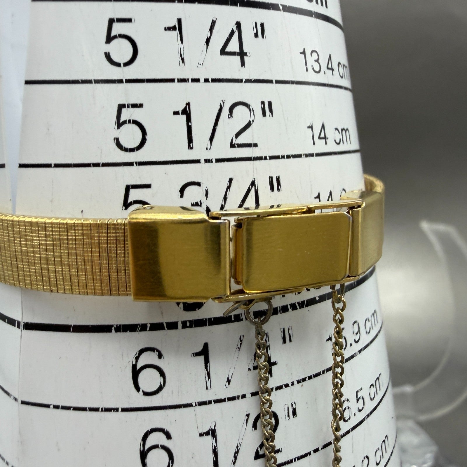 Seiko Watch Women 18mm Black Dial Gold Tone Round Vintage 2P20-0339 New Battery10