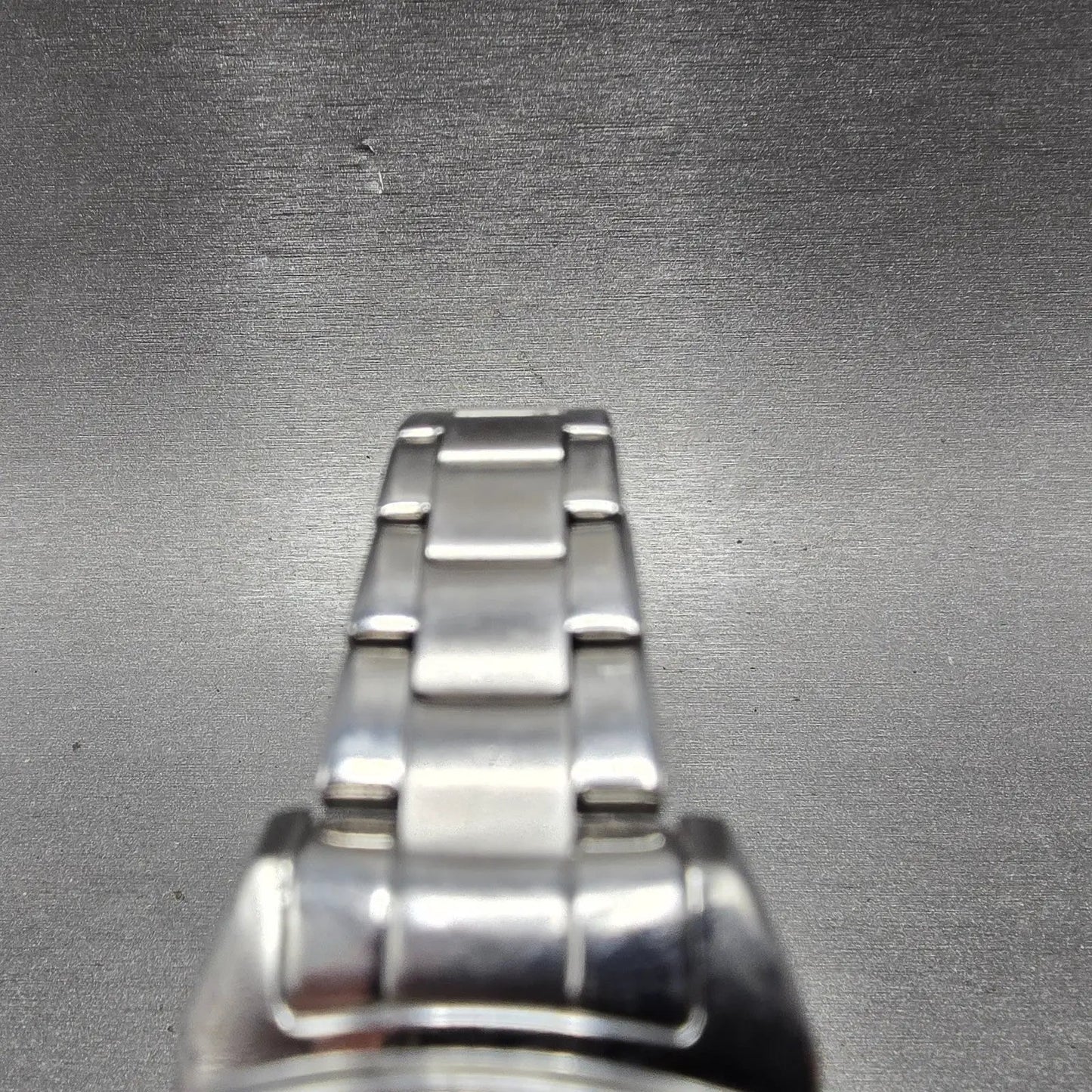 Invicta Lupah Watch Women 29mm Silver Dial Silver Tone Rectangle 15842 New Batt6