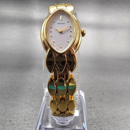 Seiko Watch Women 16mm White Dial Gold Tone Oval Y150-5P00 New Battery Vintage5