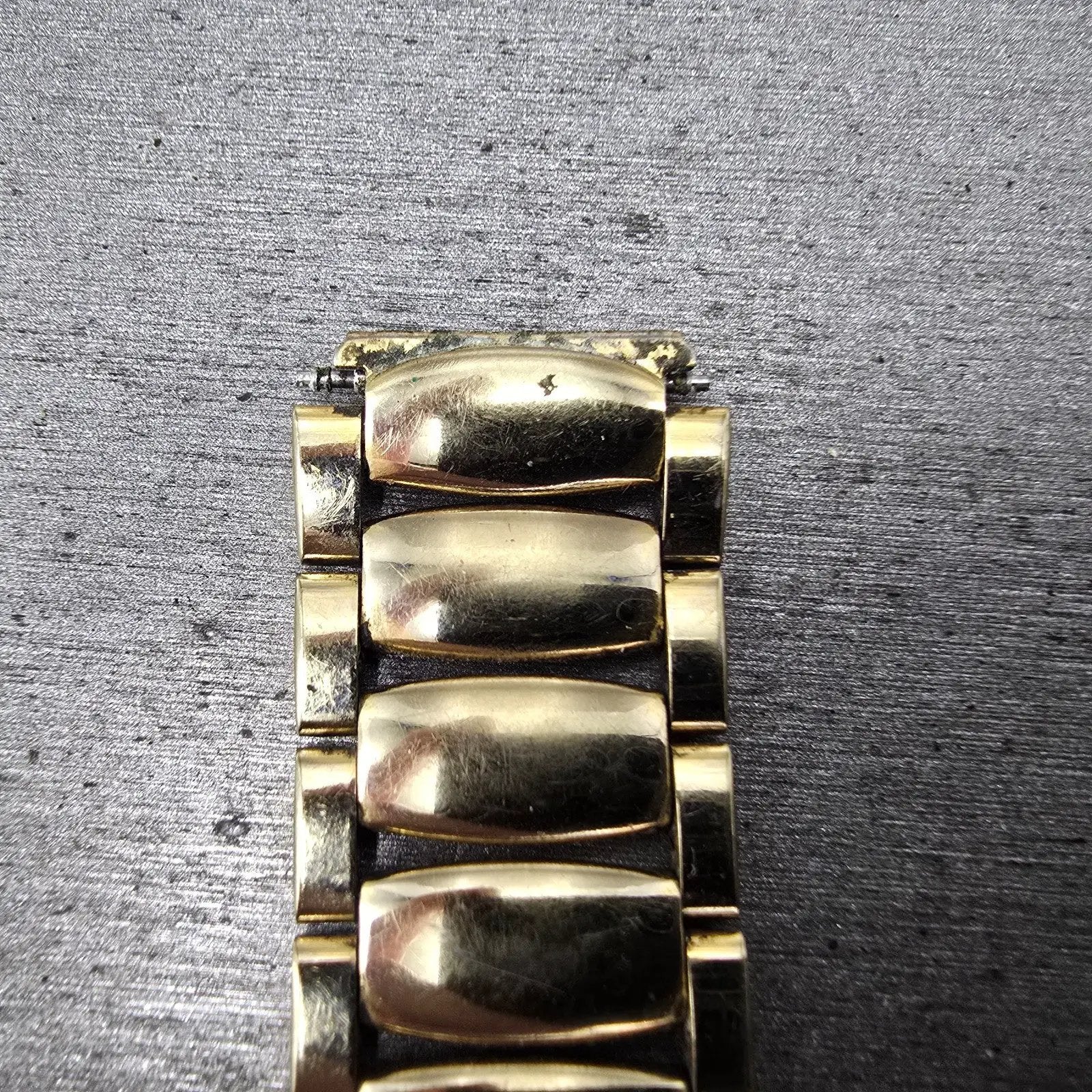 Seiko Bracelet 15mm Stainless Steel Gold Tone Vintage Japan G1395E MISSING CLASP1
