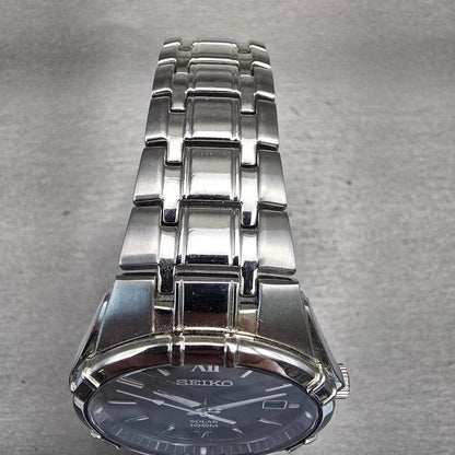 Seiko Solar Watch Men 38mm Black Dial Silver Tone Date Round V157-0AM0 Works4