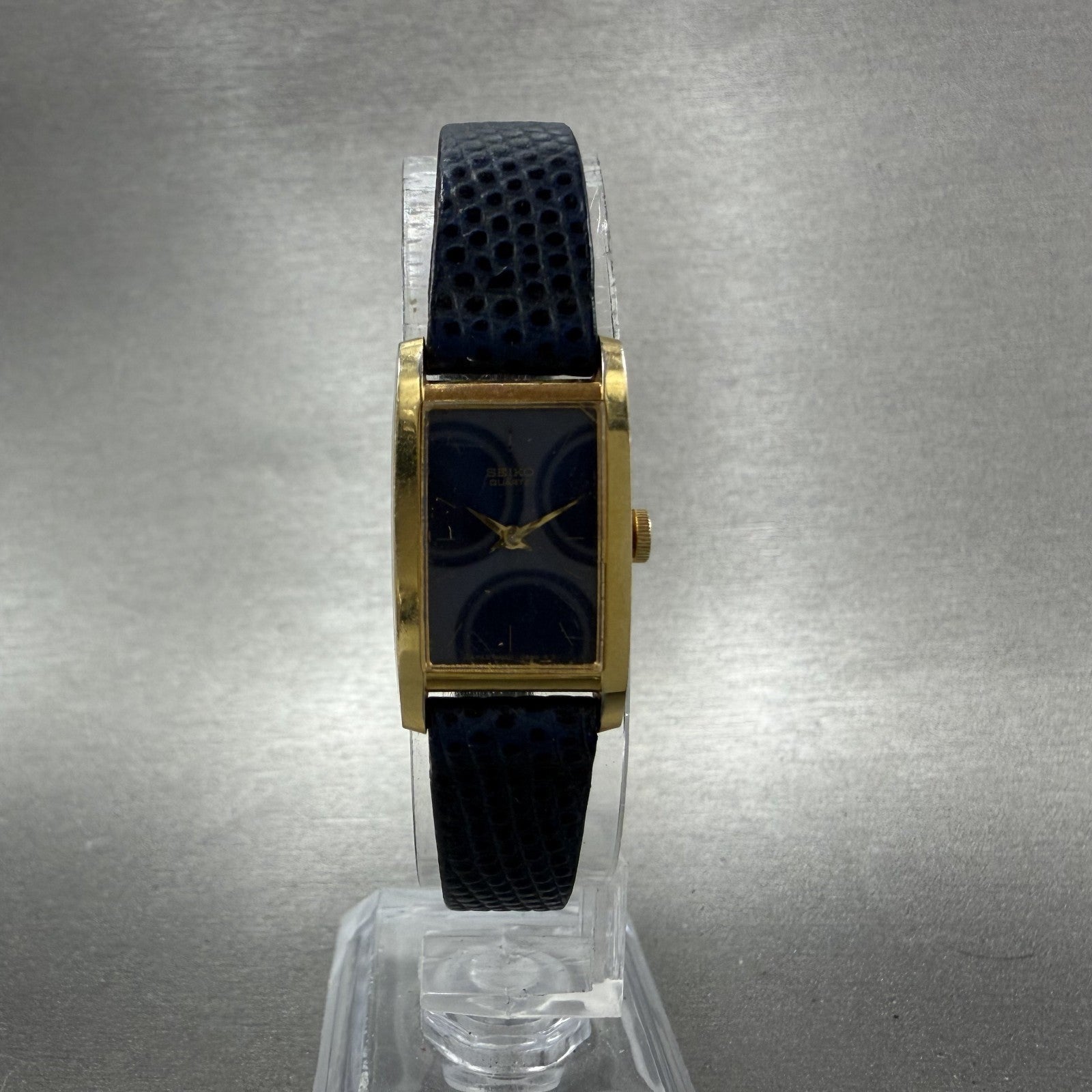Seiko Tank Watch Women 15mm Blue Dial Gold Tone Rectangle 4N005369 New Battery5