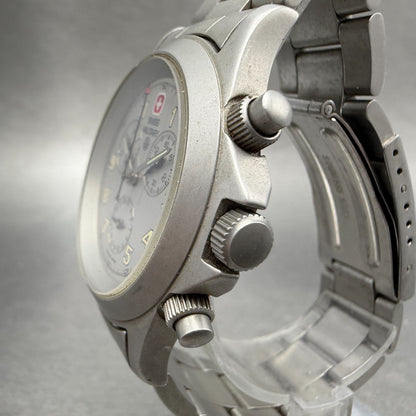 Swiss Military Chronograph Watch Men 37mm Silver Dial Steel Date 8304 New Batt2