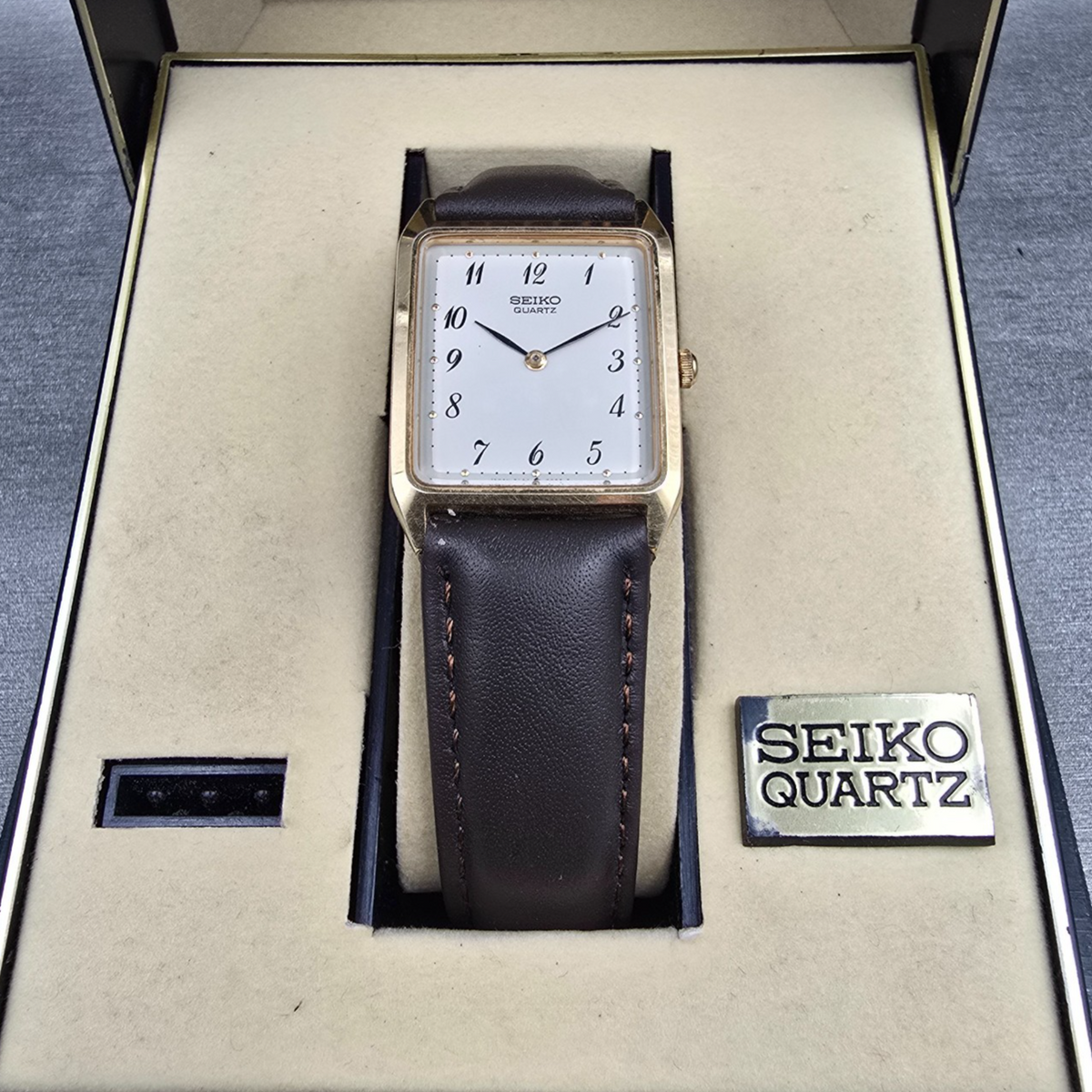 Seiko Tank Watch Men 25mm White Dial Gold Rectangle 5Y00-5009 New Battery W/Box12