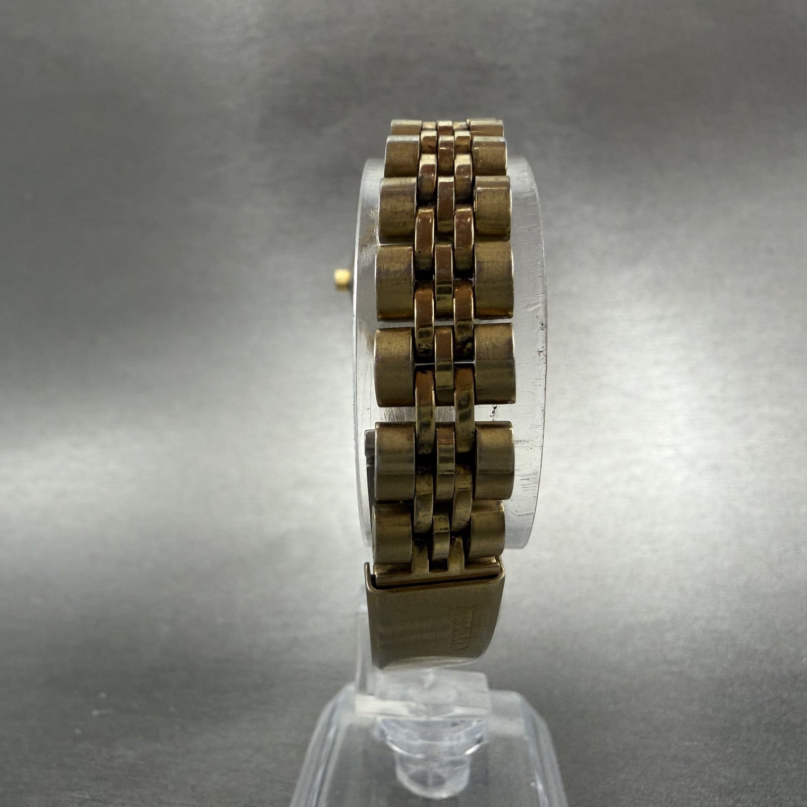 Citizen CQ Watch Women 23mm Black Dial Gold Tone Daydate 6000-S38231 NewBatteryA7