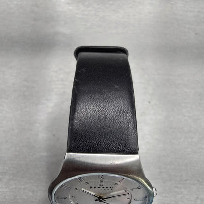 Skagen Watch Men 37mm Silver Dial Silver Tone Date Round 233XXLSLC New Battery4