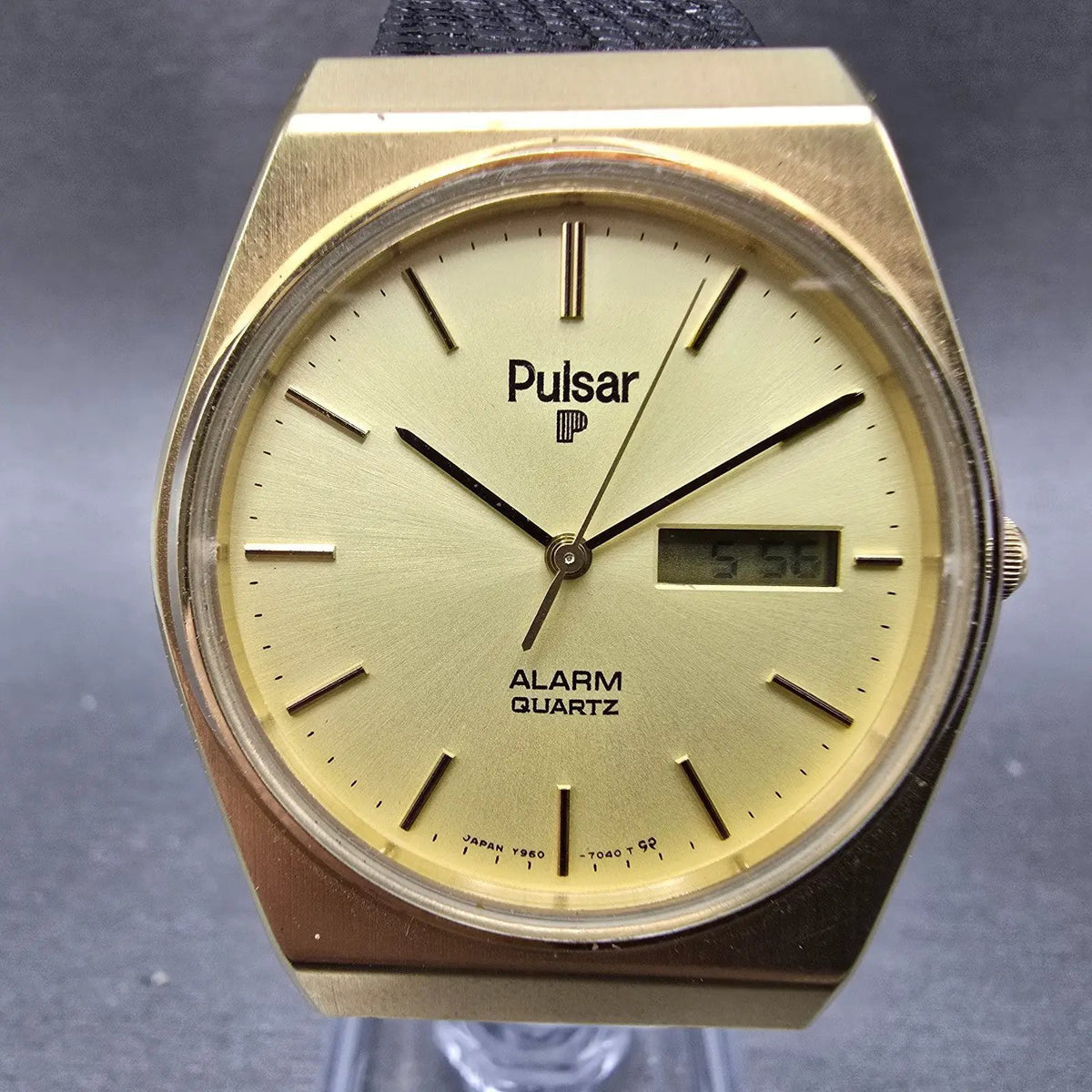Pulsar Watch Men 33mm Gold Dial Gold Analog Digital Alarm READ!!! Y960 New Batt0