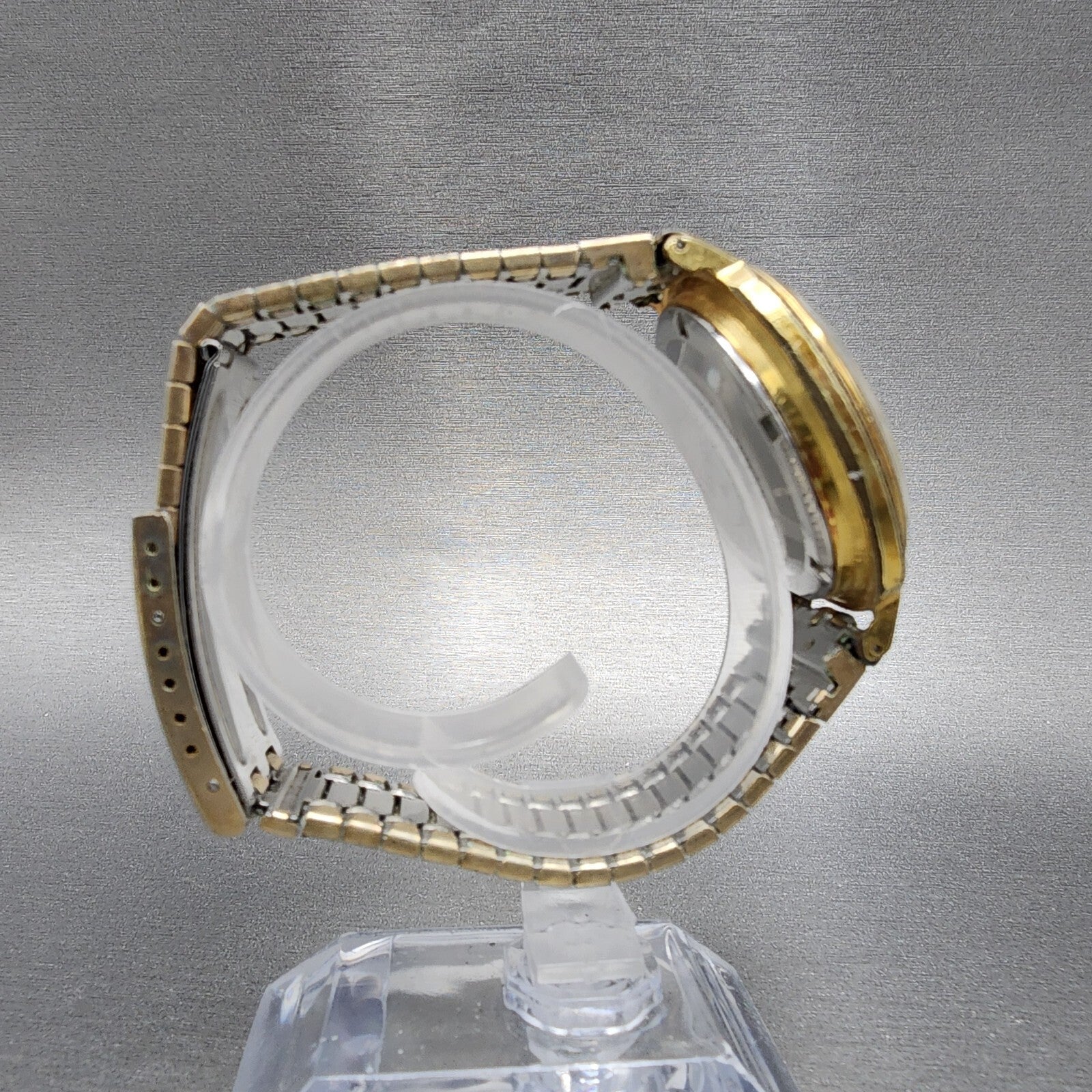 VTG Seiko 5 Watch Men 36mm Black Dial Gold Tone Daydate Round 61196000 Runs8