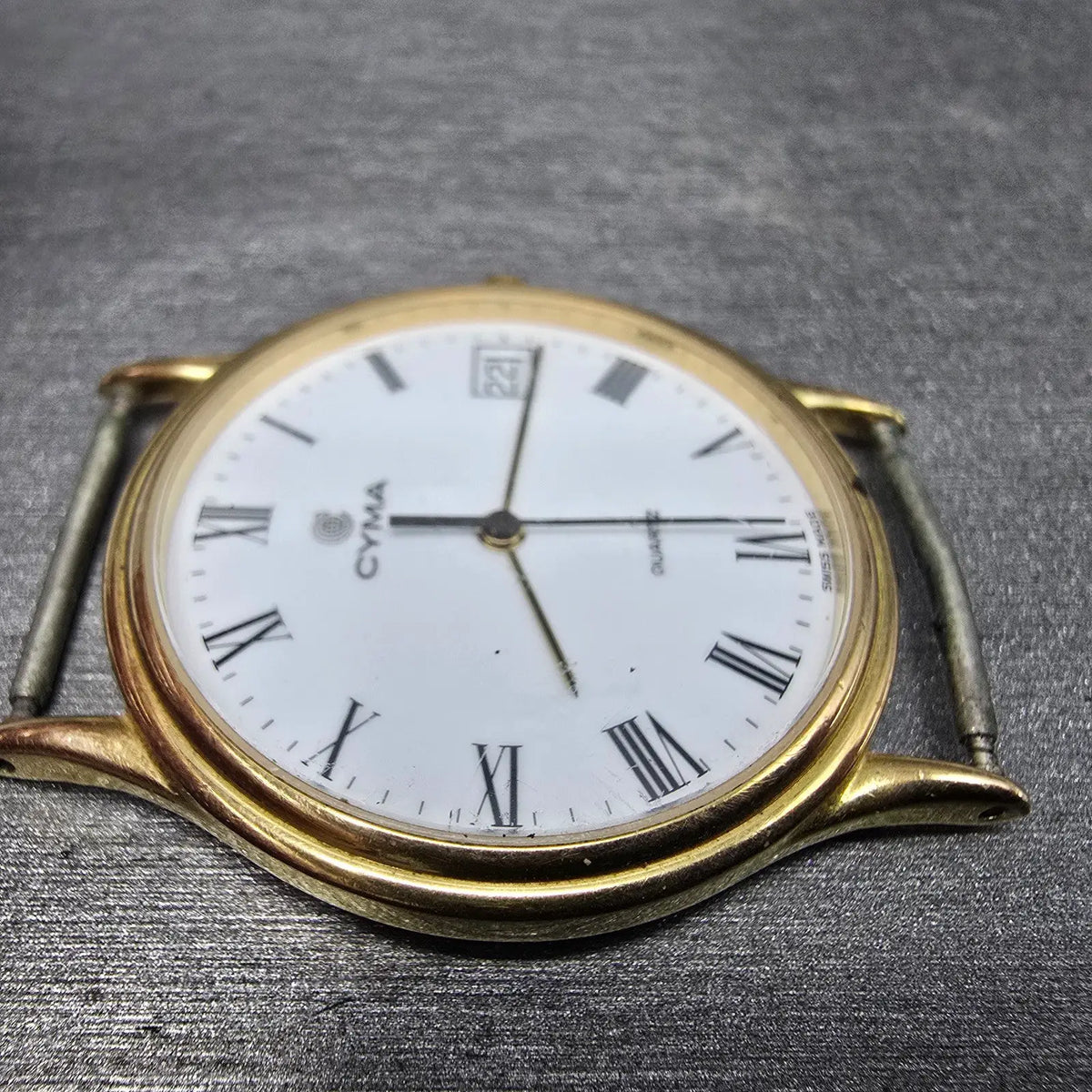 Cyma Watch Men 33mm White Dial Gold Tone Date Round Swiss Vintage PARTS4