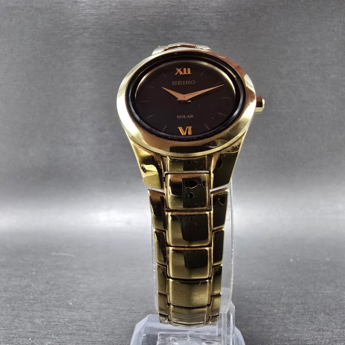 Seiko Solar Watch Women 26mm Black Dial Gold Tone Round V115-0AJ0 Works6