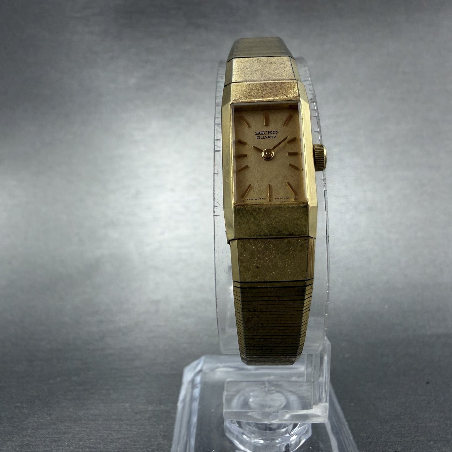 Seiko Watch Women 12mm Gold Dial Gold Tone Rectangle 1320-5049 New Battery VTG5