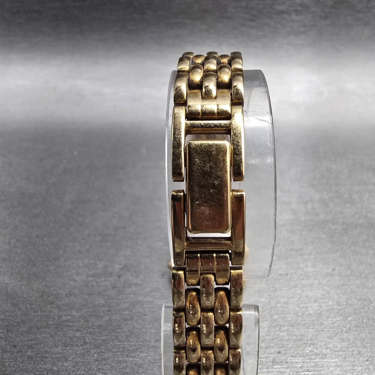 Seiko Watch Women 21mm Black Dial Gold Tone Round 1N00-0D29 New Battery VTG JP27