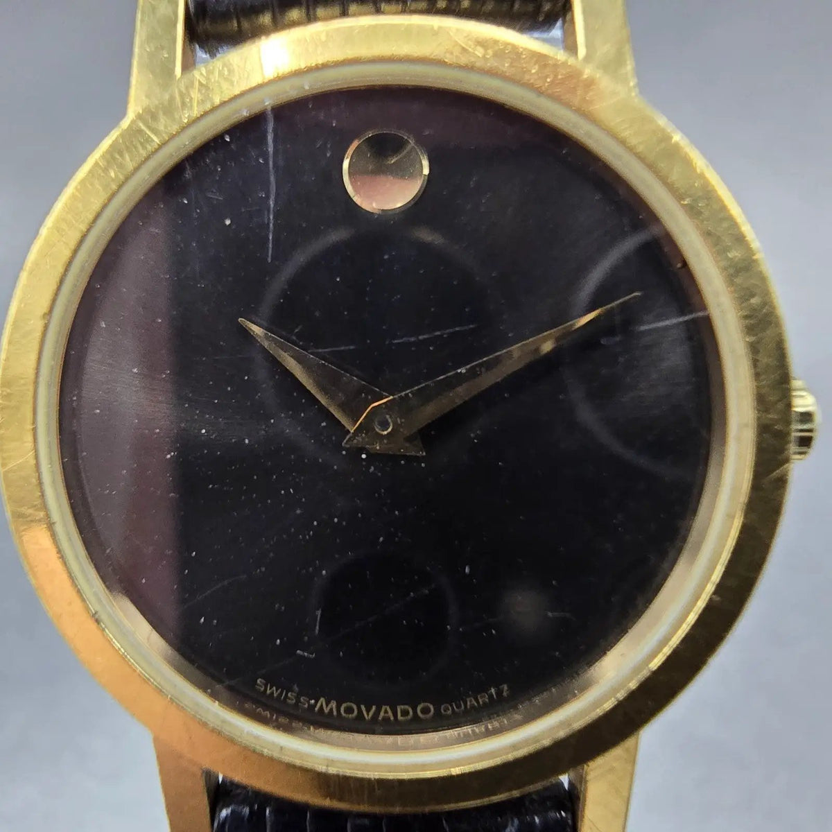 Movado Muesem Watch Women 25mm Black Dial Gold Tone Round 87 25 832 PARTS CH2