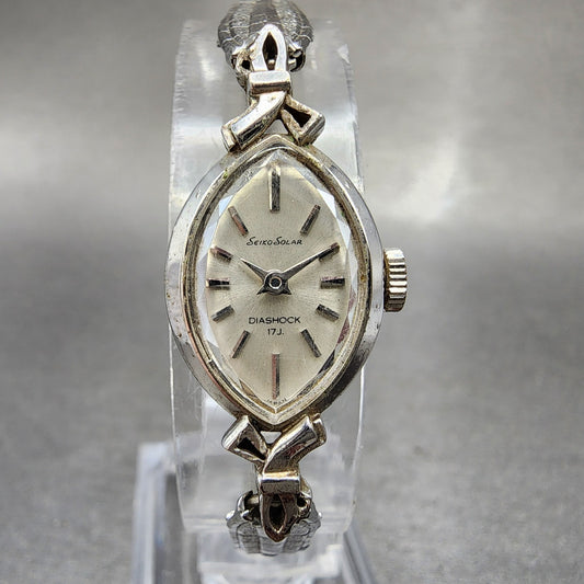 Seiko Solar Watch Women 14mm Silver Dial Silver Tone 107631 Manual Runs VTG0