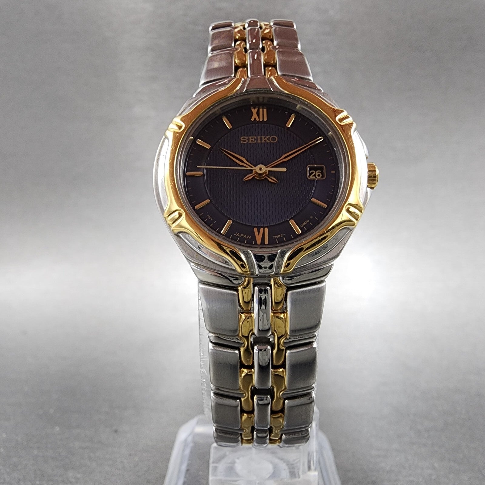 Seiko Watch Women 26mm Blue Dial Two Tone Date Round 7N820AT0 New Battery B1235