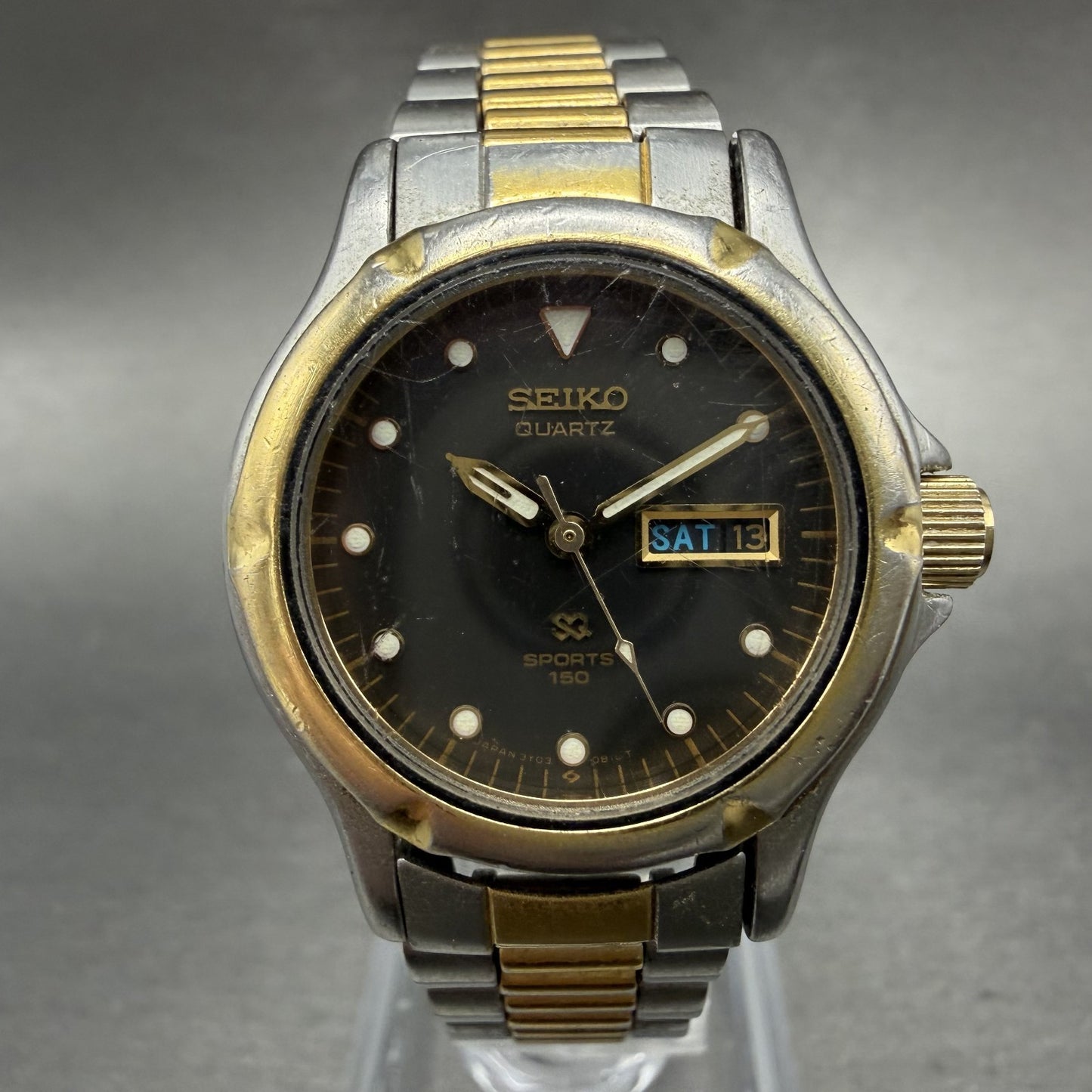 Seiko SQ Sports 150 Watch Women 27mm Black Dial TwoTone Daydate 3Y03-0A69 NewBat0