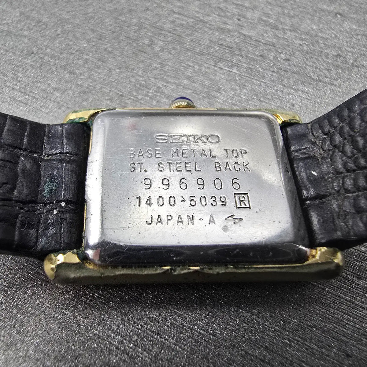 Seiko Tank Watch Women 17mm Cream Dial Gold Rectangle 1400-5039 New Battery VTG99
