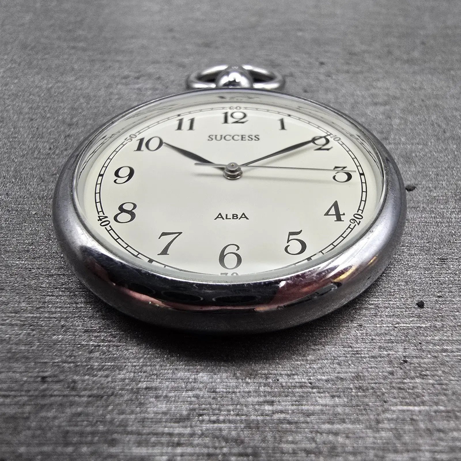 Seiko Alba Success Pocket Watch Men 36mm White Dial Silver Tone V701-0A30 NewBat4
