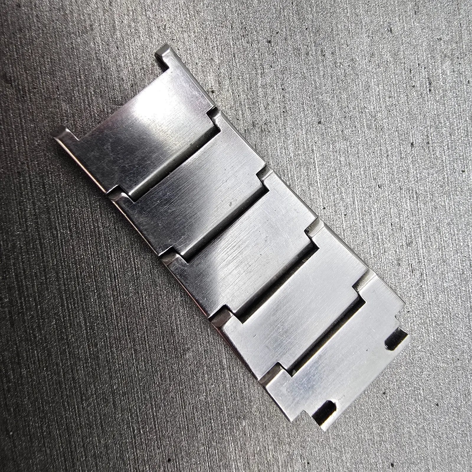 Pulsar P3 Bracelet 15mm Stainless Steel Vintage 1970s Mens2