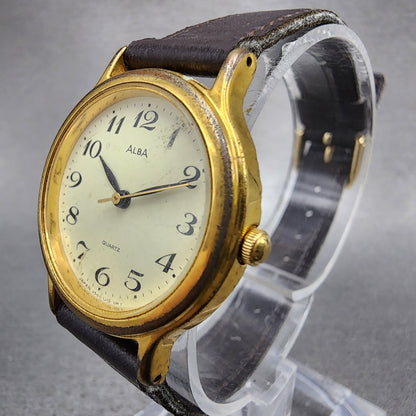 Seiko ALBA Watch Women 27mm Cream Dial Gold Tone Round V5016K00 New Battery2